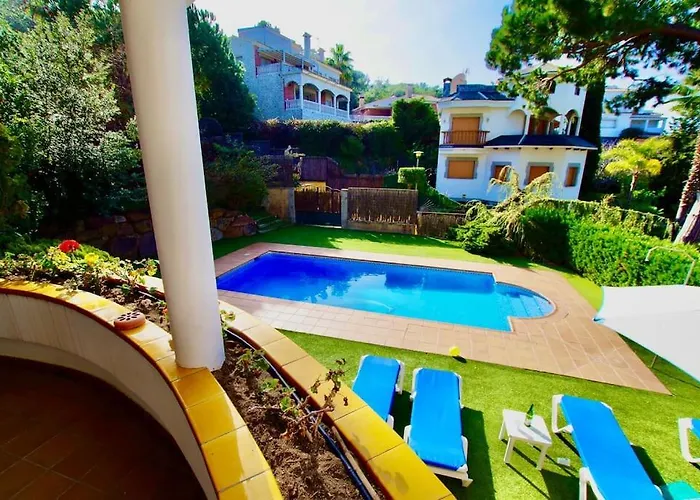V&v Lloret- Aurora Villa *
